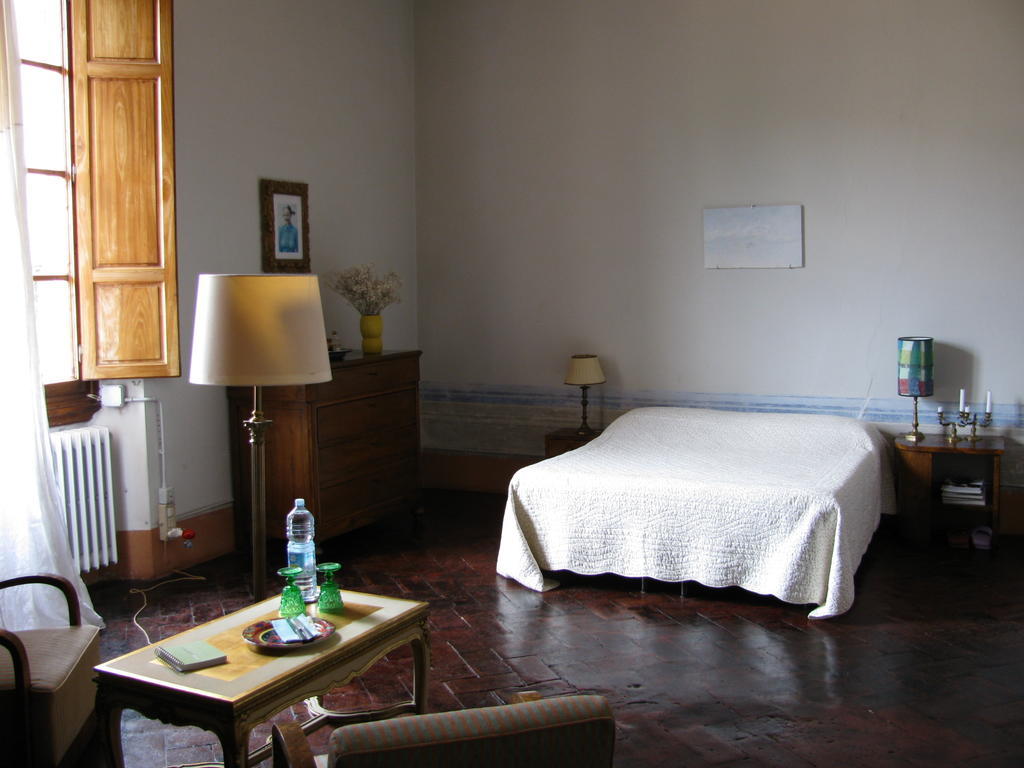 Le Tre Stanze Hotel Firenze Szoba fotó